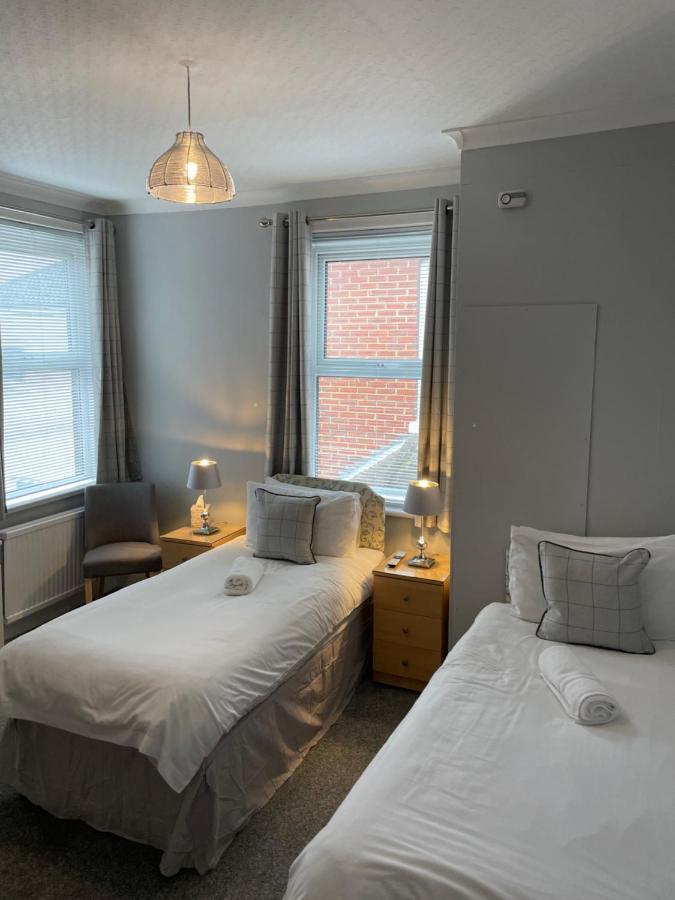 Rivendell Guest house 3*